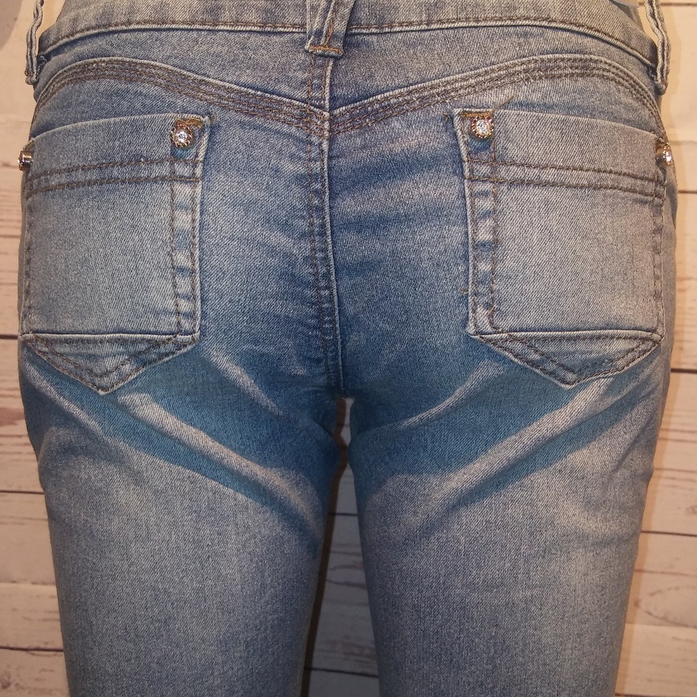 Jeans - Picture 2 of 2